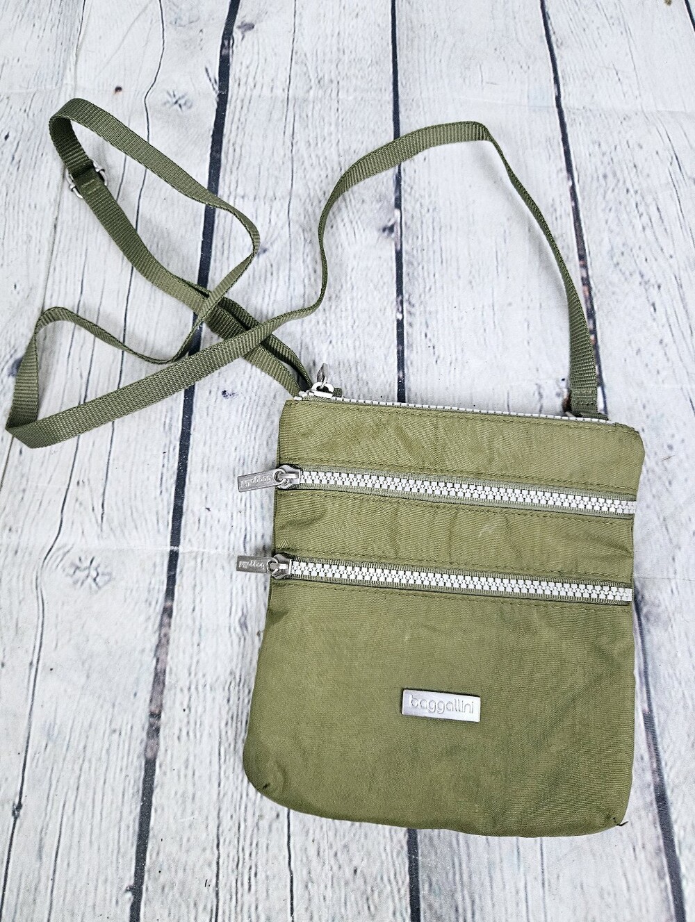 BAGGALLINI | nylon crossbody zip pockets travel purse
